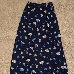 Willow Bay Long Dark Blue Skirt Size Small